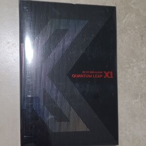 X1 1st Mini Album Quantum Leap Black Version